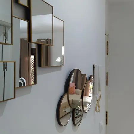 Apartament Sherryflat Paralejo 7 *